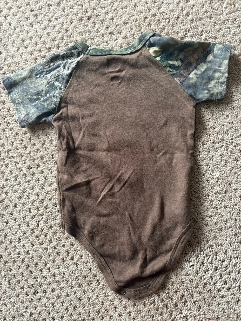 John Deere Brown Camouflage Sleeve 